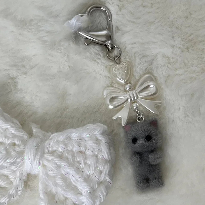 Kawaii Fuzzy Kitty Cat Keychain – Cute Heart & Bow Kitten Bag Charm
