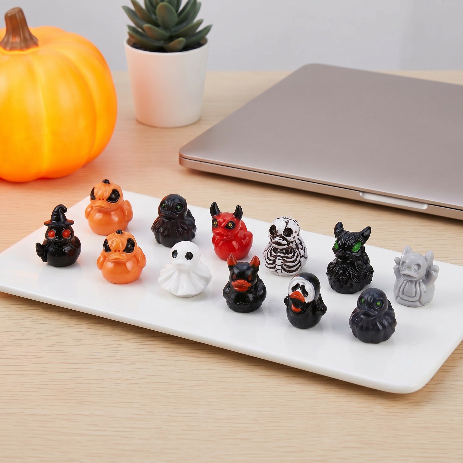 12Pcs/set Mini Resin Halloween Ducks and Ghost Miniatures Figurines Bulk for Garden Fairy Micro Landscape Home DIY Decoration