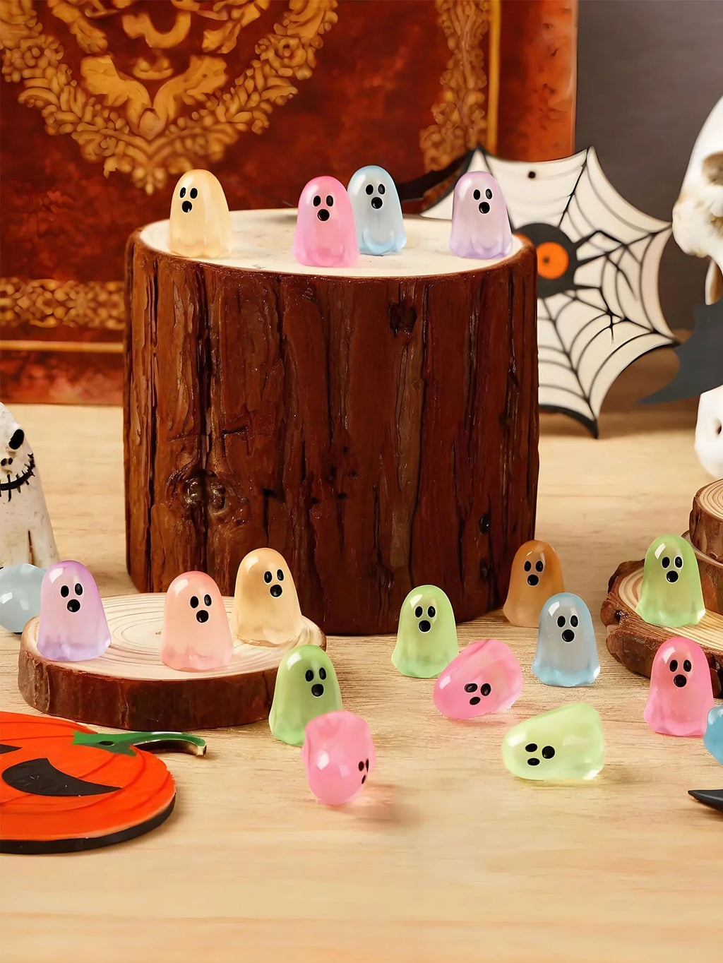 10/20pcs Luminous Multicolor Halloween Mini Resin Ghost Glow in The Dark Miniature Ghost Figurines Tiny Ghost Ornaments