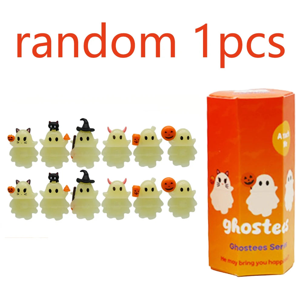 Halloween Funny White Ghost Blind Box – Mini Character Surprise Toy Screen Decoration