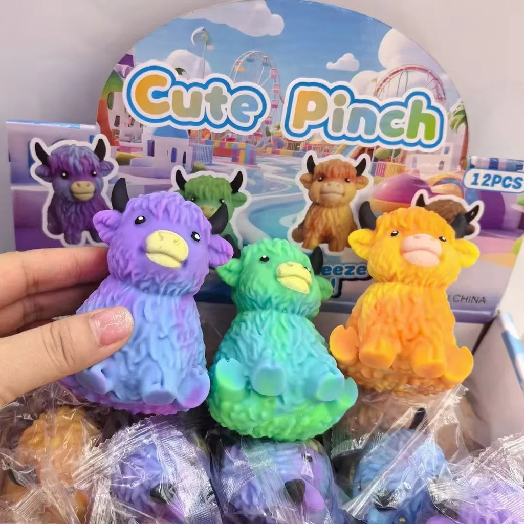 Scottish Highland Cow & Cheese Squishy Toy – Slow Rising Soft Squeeze Fidget Toy | Cute Animal Gift