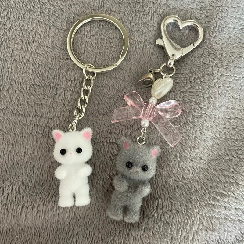 Kawaii Fuzzy Kitty Cat Keychain – Cute Heart & Bow Kitten Bag Charm