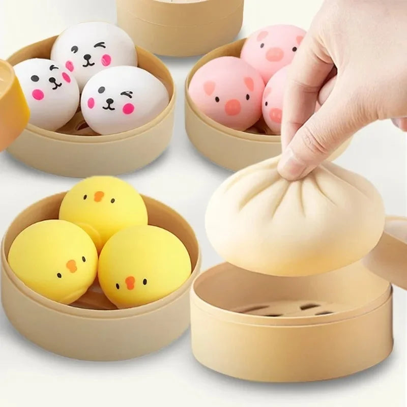Kawaii Pig & Panda Dumpling Squishy Toy with Steamer - Squishy Dough Ball Party Favor, Kawaii Food Squeeze Gift