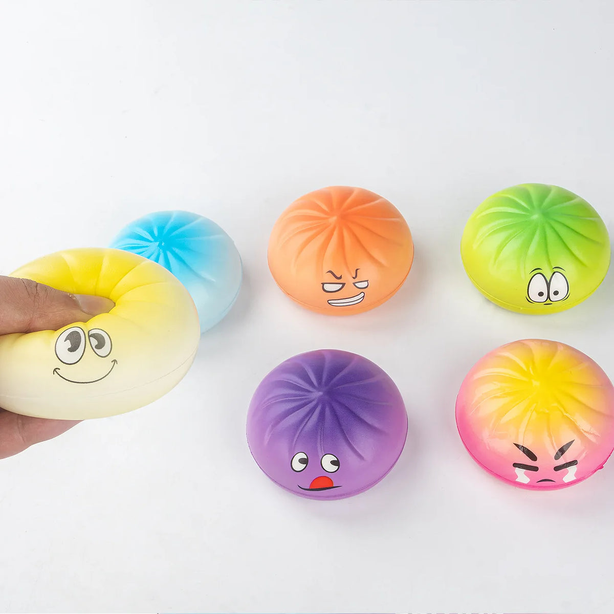 Squishy Dumpling Fidget Toy – Soft Slow-Rising Squeeze Toy for Kids & Adults
