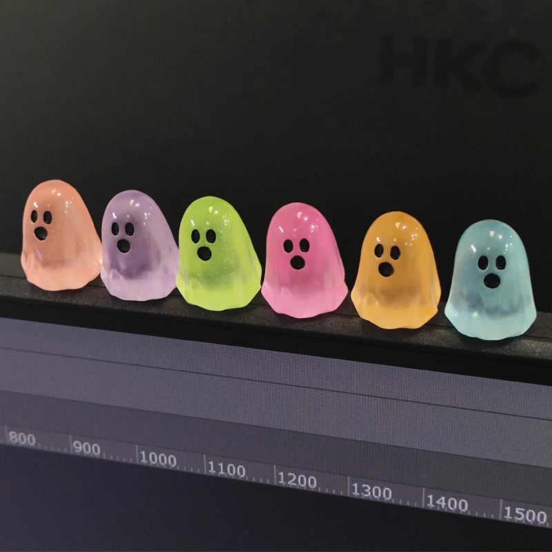 Mini Resin Ghost Tree Elves Small Figurines Glow in The Dark Halloween Luminous Kids Festival Party Decor Glowing Miniature Toy