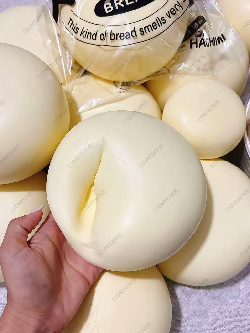 Squishy Simulated Super Big Milk Bun Fidget Toy - Moist Slow Rising Squeeze Toy, Kawaii Food Squishy Gift for Kids & Adults