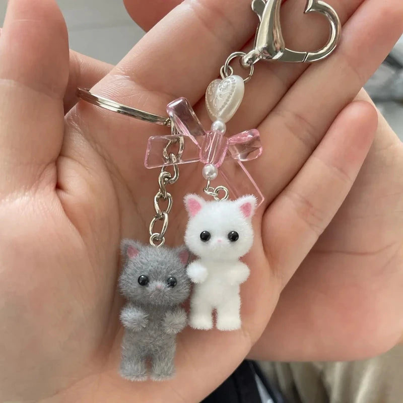 Kawaii Fuzzy Kitty Cat Keychain – Cute Heart & Bow Kitten Bag Charm