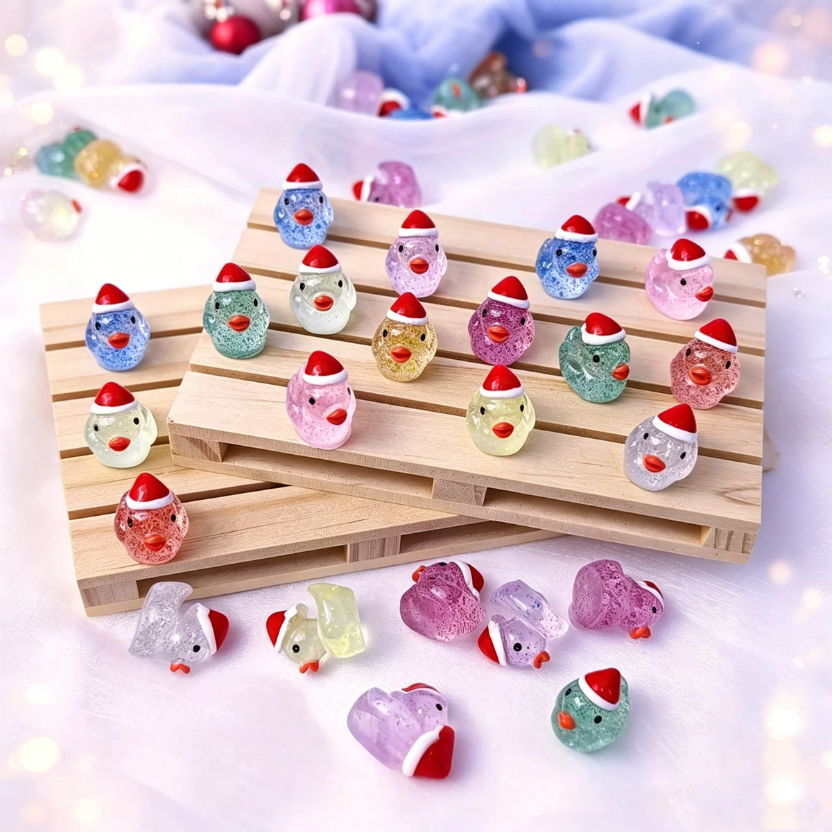 Mini Christmas Glitter Duck Figurines, 50 Pieces 🦆🎅✨