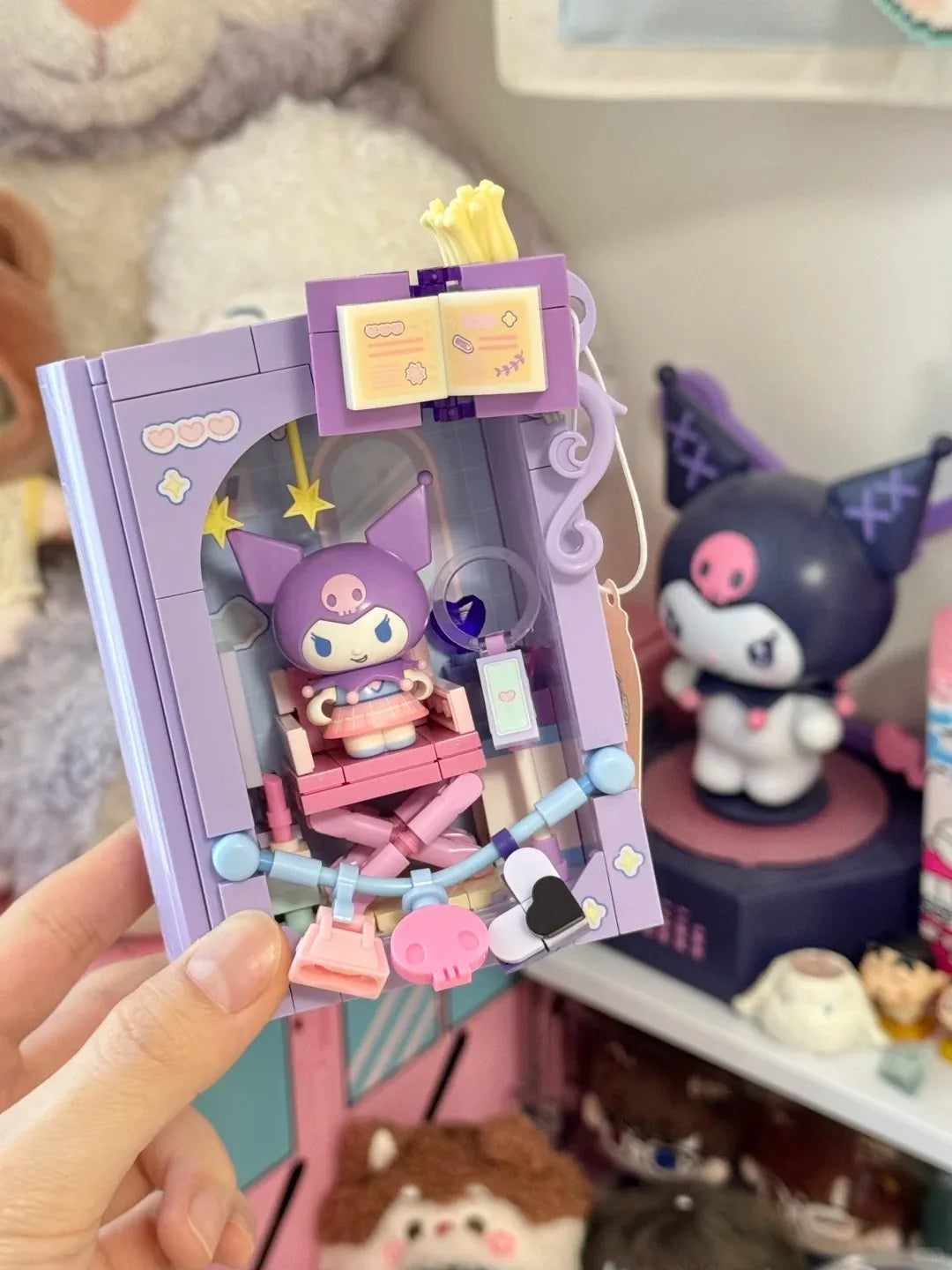 Sanrio Campus Diary Building Block Book – Kuromi, Hello Kitty & Friends Blind Box Desk Decoration