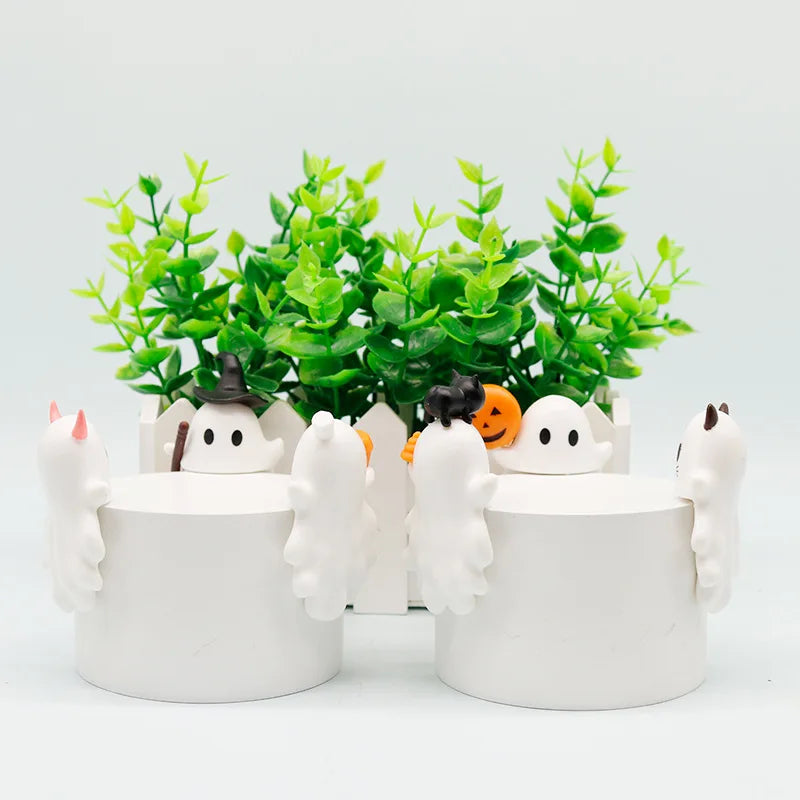 Halloween Funny White Ghost Blind Box – Mini Character Surprise Toy Screen Decoration