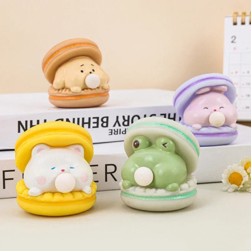 Creative Cute Animal Spit Bubble Burger Pinch Toy – Funny Office & Desk Squeeze Toy